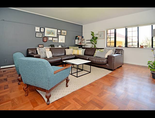 1 BEDROOM APARTMENT FOR SALE IN WAVERLEY